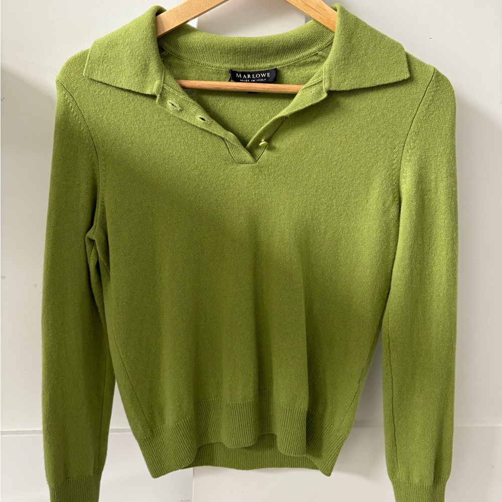 Marlowe Olive Green V-Neck Sweater with Collar